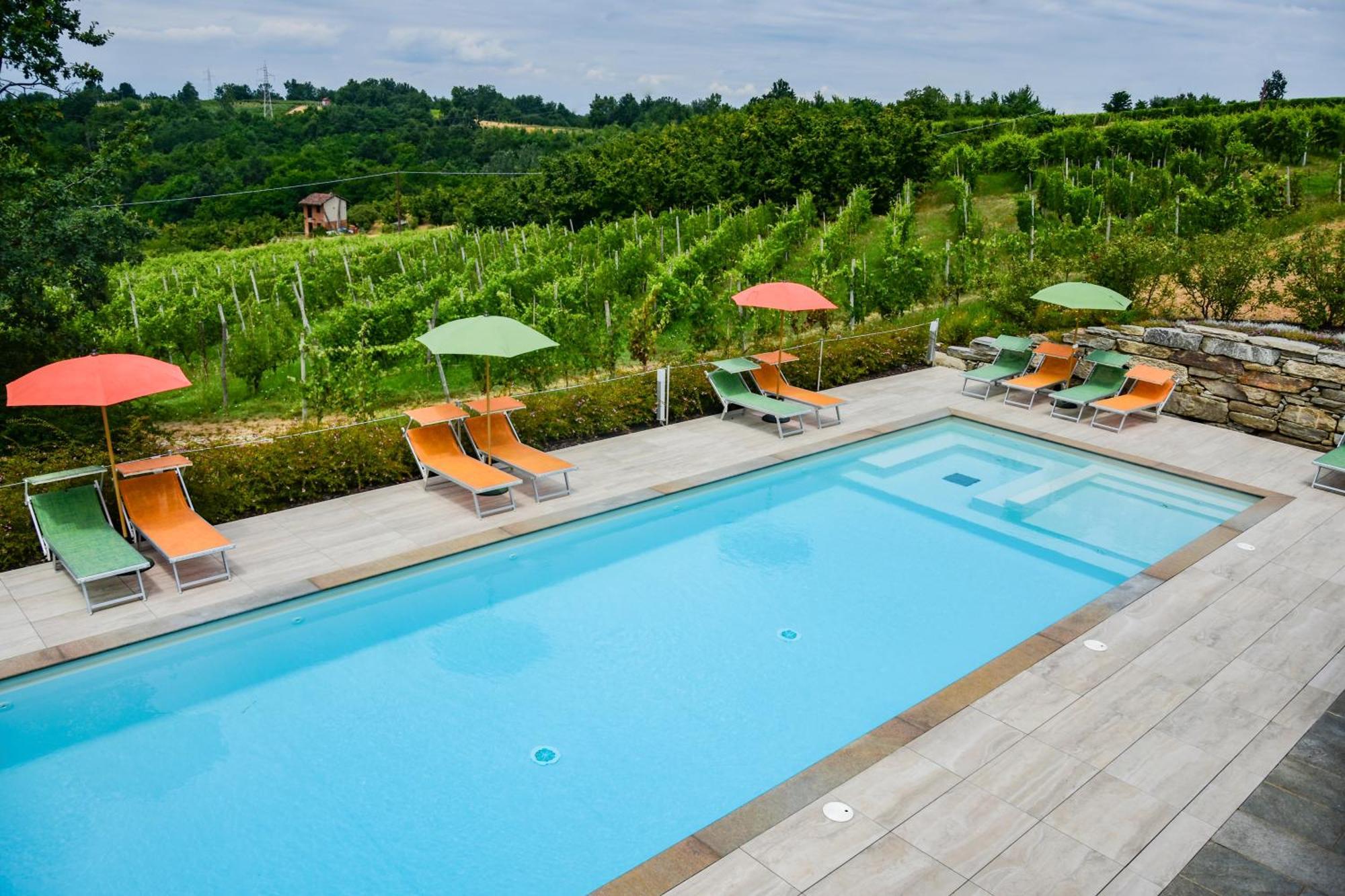 Agriturismo Cascina Ponchietta Monta ภายนอก รูปภาพ